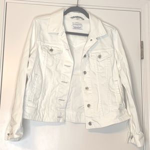 White Trucker Denim Jean Jacket